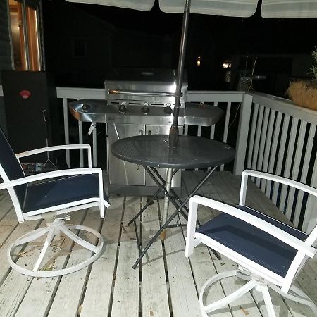 Hampton House Daire Clinton Township Dış mekan fotoğraf